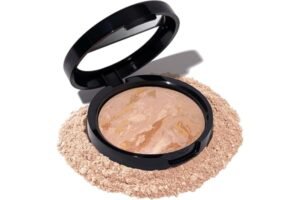 Brighten Color Correcting Powder Foundation
